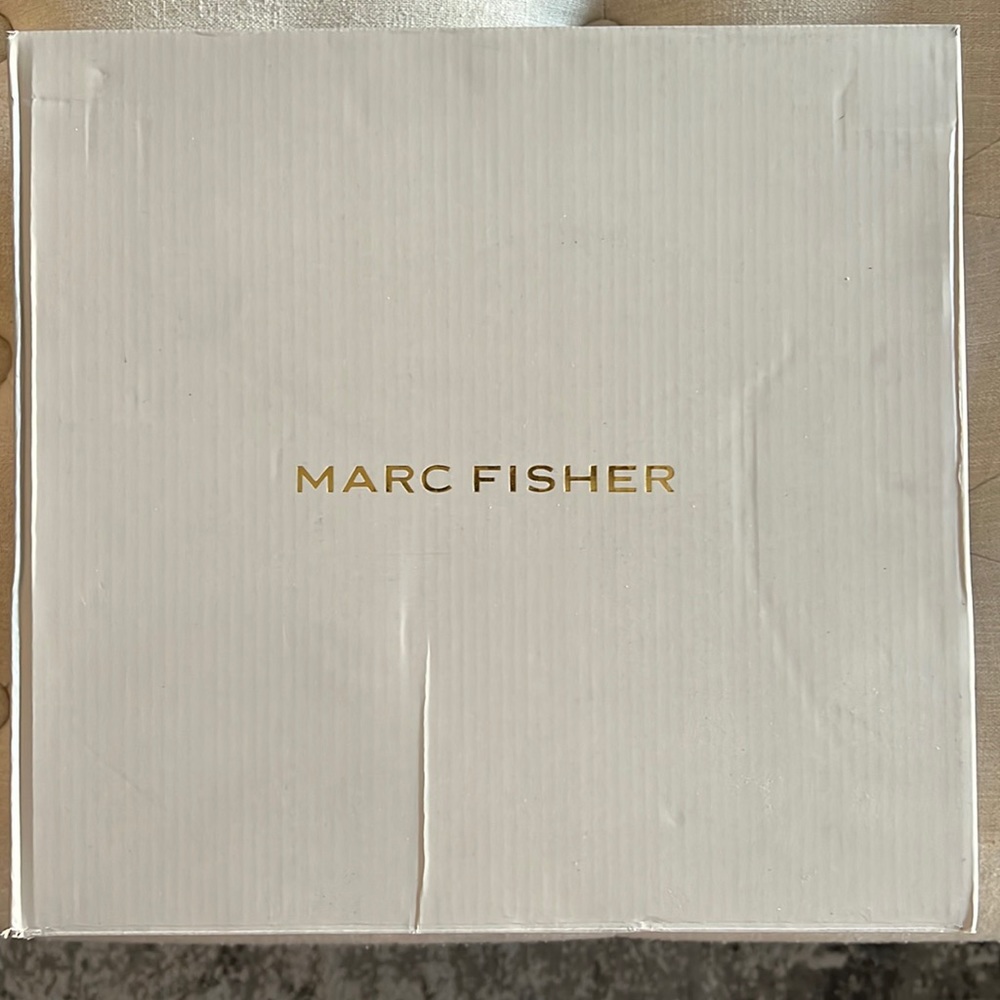 Marc Fisher Black Heeled Bootie sz 7